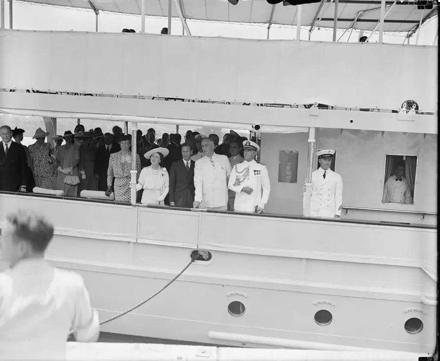 Franklin and Eleanor Roosevelt with George VI and Queen Elizabeth of Great Britain, on the USS Potomac (1939)